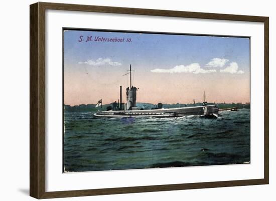 U Boote, S.M. Unterseeboot 10 Über Wasser-null-Framed Giclee Print