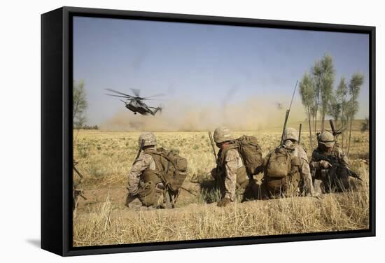 U.S. Marines Watch as Ch-53E Super Stallion Helicopters Land in a Field-null-Framed Stretched Canvas