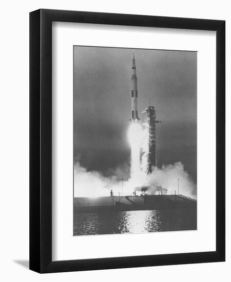 U.S. Saturn Apollo 9 Liftoff-null-Framed Premium Photographic Print