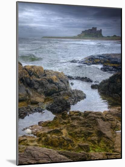 UK, England, Northumberland, Bamburgh Castle-Alan Copson-Mounted Photographic Print