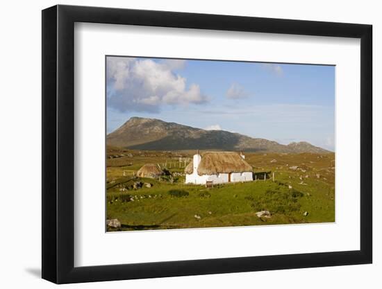 Uk, Scotland, Outer Hebrides-John Warburton-lee-Framed Photographic Print