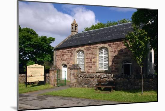 Ullapool Museum, Highland, Scotland-Peter Thompson-Mounted Photographic Print