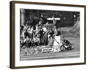 Ultra-Lightweight Tt Race, Isle of Man, 1966-null-Framed Photographic Print