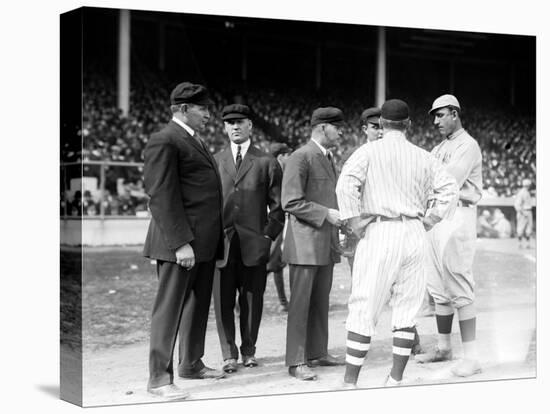 Umps and Managers, Giants and Red Sox World Series, Baseball Photo - New York, NY-Lantern Press-Stretched Canvas