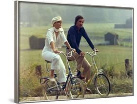 Un Amour by Pluie by Jean Claude Brialy with Romy Schneider and Nino Castelnuovo, 1973 (photo)-null-Framed Photo