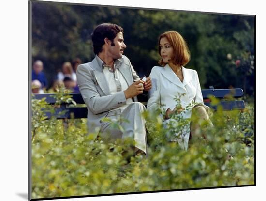 Un Amour by Pluie by Jean Claude Brialy with Romy Schneider and Nino Castelnuovo, 1973 (photo)-null-Mounted Photo