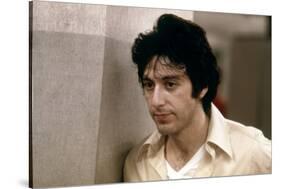 Un apres-midi by chien (DOG DAY AFTERNOON) by SidneyLumet with Al Pacino, 1975 (photo)-null-Stretched Canvas