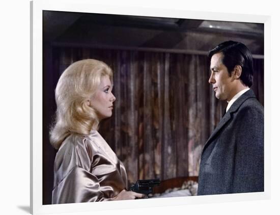 Un Flic by JeanPierreMelville with Catherine Deneuve and Alain Delon, 1972 (photo)-null-Framed Photo