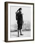 Un Millon En La Basura, 1967-null-Framed Photographic Print