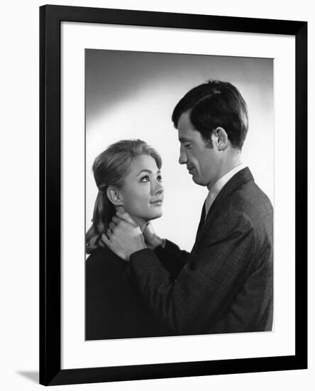 Un Nomme La Rocca by Jean Becker with Jean-Paul Belmondo and Christine Kaufmann, 1961 (b/w photo)-null-Framed Photo