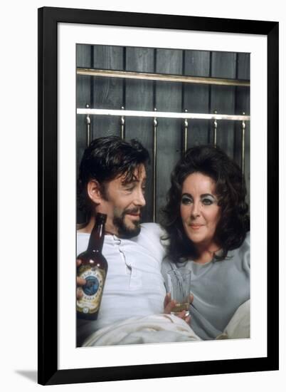 Under Milk Wood by Andrew Sinclair with Peter O'Toole and Elizabeth Taylor, 1972 (photo)-null-Framed Photo