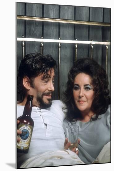 Under Milk Wood by Andrew Sinclair with Peter O'Toole and Elizabeth Taylor, 1972 (photo)-null-Mounted Photo