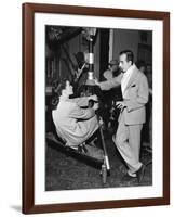 UNDERCURRENT, 1946 on the set, Katharine Hepburn and Vincente Minnelli-null-Framed Photo