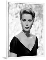 Une Fille by Province THE COUNTRY GIRL by George Seaton with Grace Kelly, 1954 (b/w photo)-null-Framed Photo