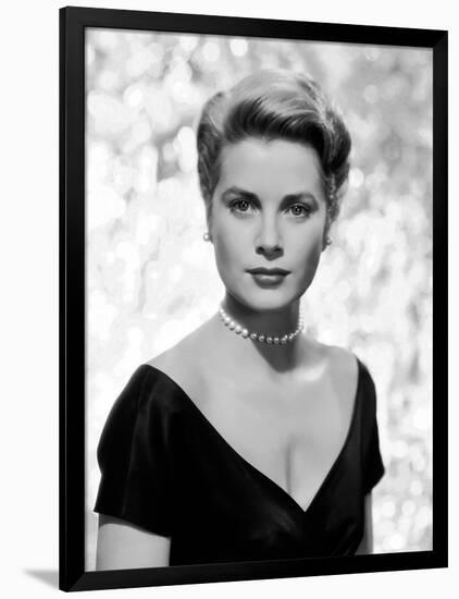 Une Fille by Province THE COUNTRY GIRL by George Seaton with Grace Kelly, 1954 (b/w photo)-null-Framed Photo