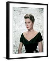 Une Fille by Province THE COUNTRY GIRL by George Seaton with Grace Kelly, 1954 (photo)-null-Framed Photo