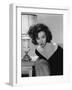 Une Vie Perdue SMASH UP-THE STORY OF A WOMAN by Stuart Heisler with Susan Hayward, 1947 (b/w photo)-null-Framed Photo