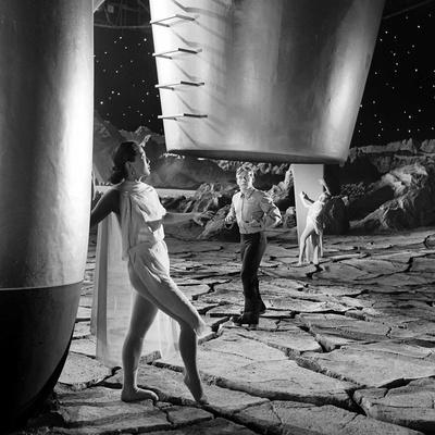 https://imgc.allpostersimages.com/img/posters/unidentified-dancers-on-set-of-film-destination-moon-1950_u-L-Q130Z8L0.jpg?artPerspective=n