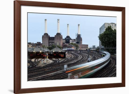 United Kingdom, Uk, London-Roberto Cattini-Framed Photographic Print