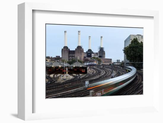 United Kingdom, Uk, London-Roberto Cattini-Framed Photographic Print