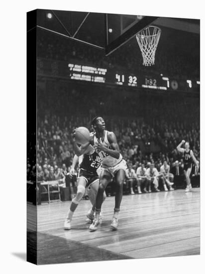 Univ. of Cincinnati Team Captain, Oscar Robertson During Game with Iowa University-Yale Joel-Stretched Canvas