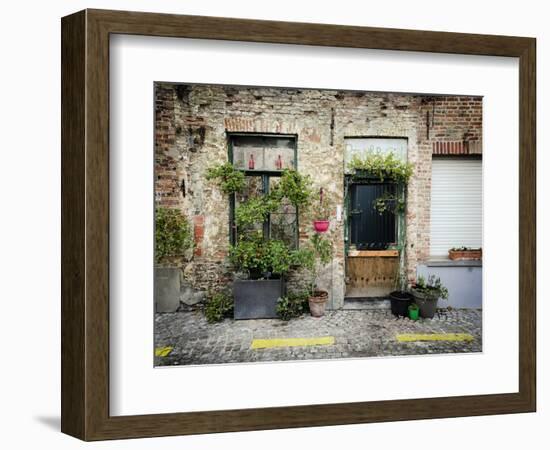 Urban Oasis-Valda Bailey-Framed Photographic Print