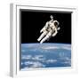 Us Astronaut Bruce Mccandless Using the Manned Maneuvering Unit, 1984-null-Framed Photographic Print