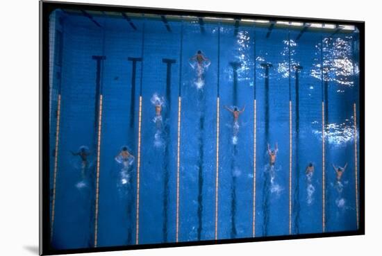 US Athlete Mark Spitz Leads in the 200 Meter Butterfly at the Summer Olympics-Co Rentmeester-Mounted Photographic Print