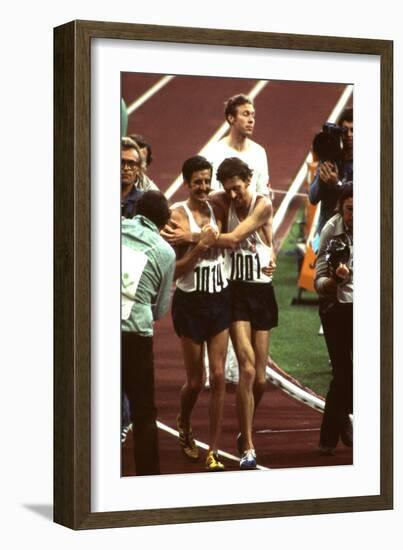 Us Frank Shorter, Winner of the Marathon, at 1972 Summer Olympic Games in Munich, Germany-John Dominis-Framed Photographic Print