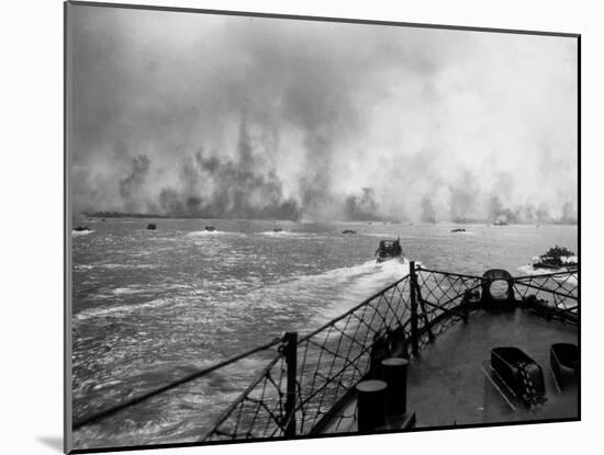 US Marines in Landing Craft Approaching Peleliu Island to Attack Occupying Japanese Forces There-null-Mounted Photographic Print