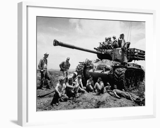 US Marines Relaxing on the Battlefield after Cease-Fire-null-Framed Photographic Print