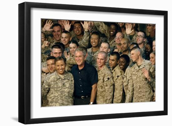 US Soldiers Gather around Pres. George W. Bush at Al Asad AFB, Iraq, Sept. 2007-null-Framed Photo