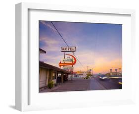USA, Arizona, Kingman, Route 66, Route 66 Motel-Alan Copson-Framed Photographic Print