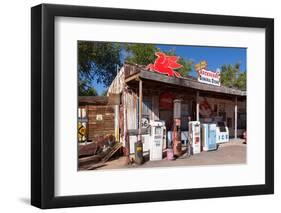 USA, Arizona, Route 66, Hackberry, Old Filling Station-Catharina Lux-Framed Photographic Print