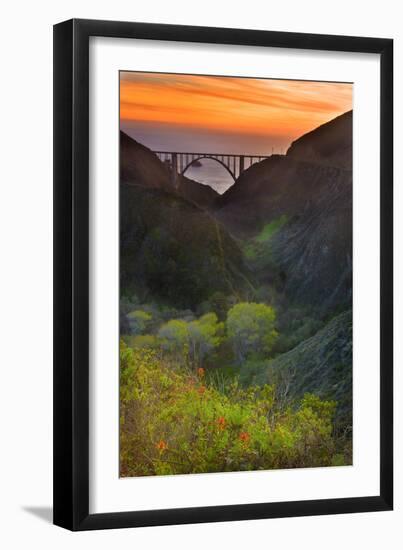 Usa, California, Big Sur, Bixby Bridge-Don Smith-Framed Premium Photographic Print