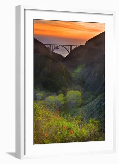 Usa, California, Big Sur, Bixby Bridge-Don Smith-Framed Photographic Print
