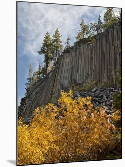 USA, California, Eastern Sierra, Devils Postpile National Monument in Autumn-Ann Collins-Mounted Photographic Print