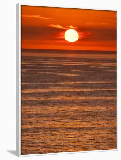 USA, California, La Jolla, Fiery sun drops into the Pacific Ocean-Ann Collins-Framed Photographic Print