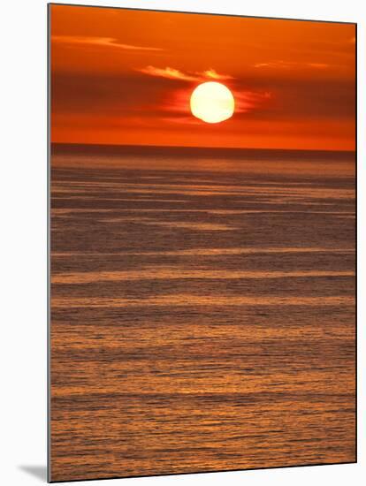 USA, California, La Jolla, Fiery sun drops into the Pacific Ocean-Ann Collins-Mounted Photographic Print