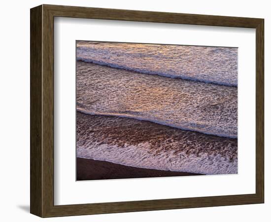 USA, California, La Jolla, Wave patterns at Black's Beach-Ann Collins-Framed Photographic Print