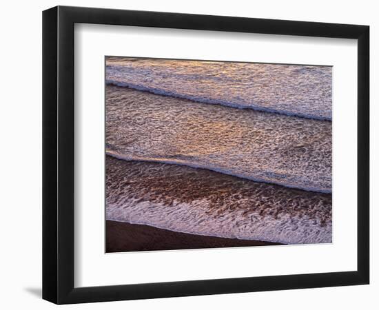 USA, California, La Jolla, Wave patterns at Black's Beach-Ann Collins-Framed Photographic Print