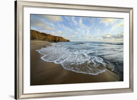 USA, California, San Diego. Beach at Sunset Cliffs Park.-Jaynes Gallery-Framed Premium Photographic Print