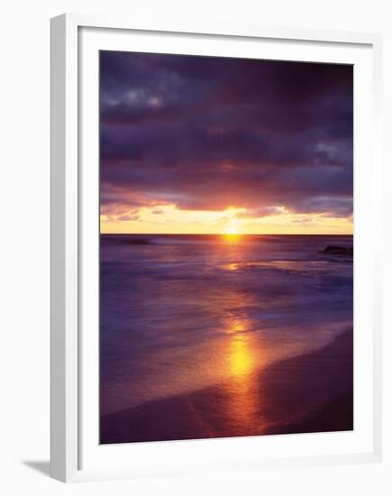 USA, California, San Diego, Sunset Cliffs Beach on the Pacific Ocean-Jaynes Gallery-Framed Premium Photographic Print