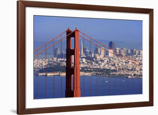 USA, California, San Francisco. Golden Gate Bridge and city.-Jaynes Gallery-Framed Premium Photographic Print