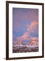USA, California, Sierra Nevada Range. Sunrise on mountains.-Jaynes Gallery-Framed Premium Photographic Print