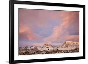 USA, California, Sierra Nevada Range. Sunrise on mountains.-Jaynes Gallery-Framed Premium Photographic Print