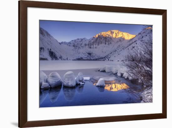 USA, California, Sierra Nevada Range. Winter sunrise at Convict Lake.-Jaynes Gallery-Framed Premium Photographic Print