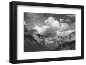 USA, California, Yosemite, Bridalveil Falls-John Ford-Framed Premium Photographic Print