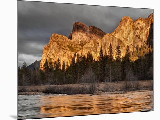 USA, California, Yosemite National Park, Bridalveil Falls at sunset-Ann Collins-Mounted Photographic Print