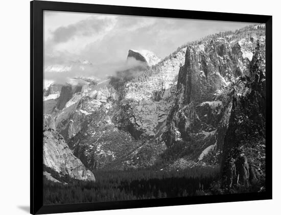 USA, California, Yosemite National Park-Zandria Muench Beraldo-Framed Photographic Print